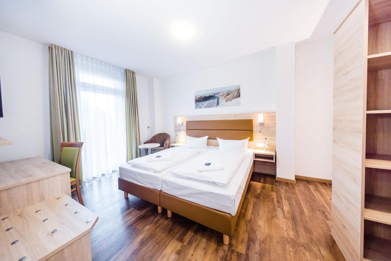 Landhotel Kueffner Pfedelbach Екстериор снимка