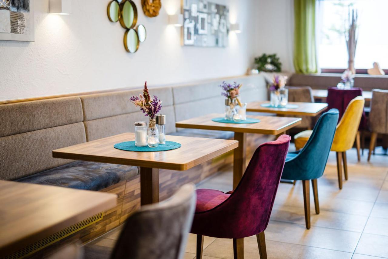 Landhotel Kueffner Pfedelbach Екстериор снимка