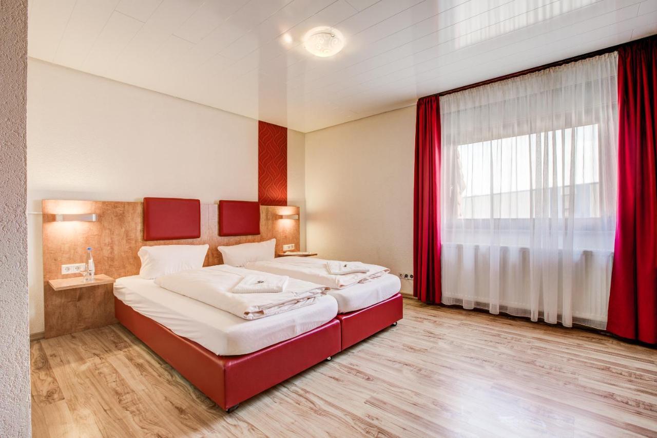 Landhotel Kueffner Pfedelbach Екстериор снимка